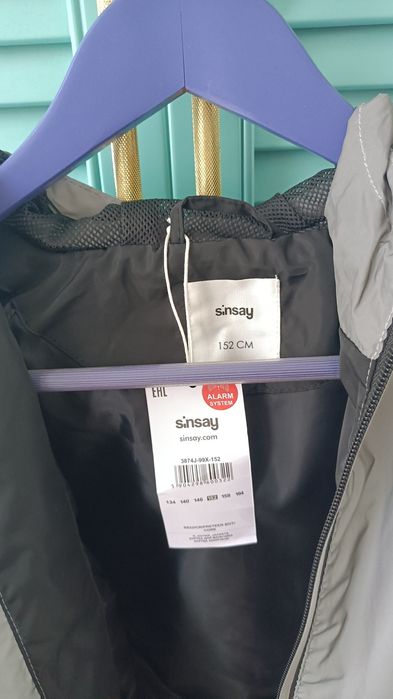 Kurtka wiatrówka dla chłopca