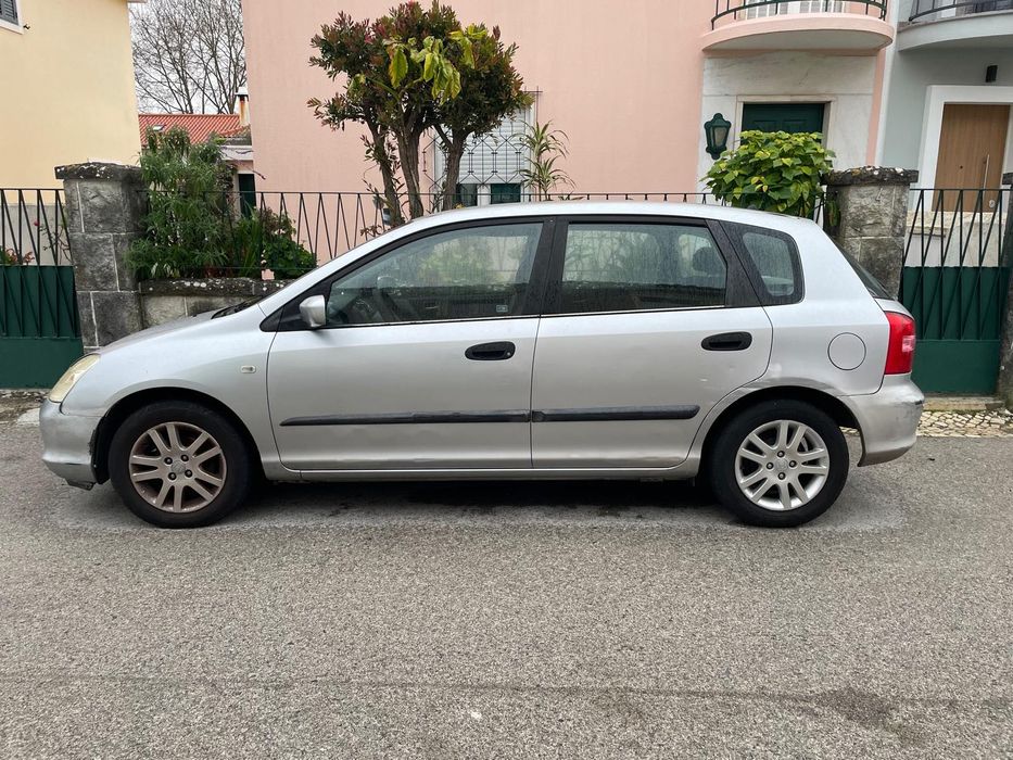 Honda Civic quase clássico com poucos kms