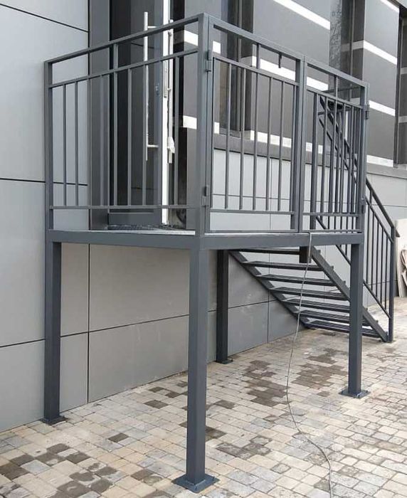 Маршевые конструкционные лестницы