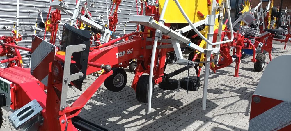 Pottinger TOP 662  Zgrabiarka 2 karuzelowa Pottinger TOP 662 do boku