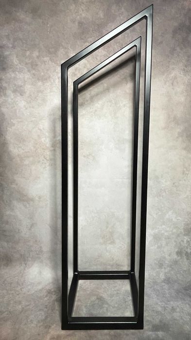 Stojak na drewno kominkowe