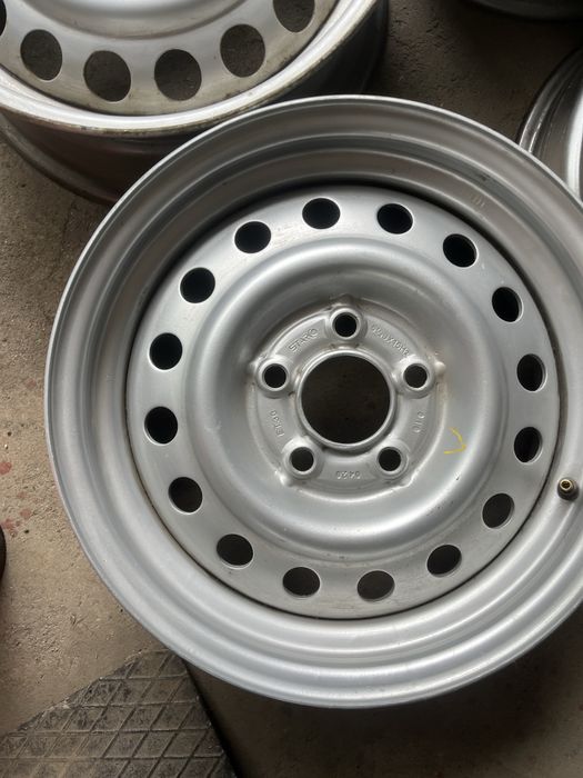 Komplet felg 5x112 przyczepa laweta et30 15”