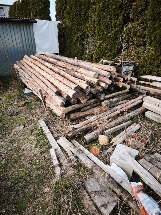 Stemple budowlane, deski i inne