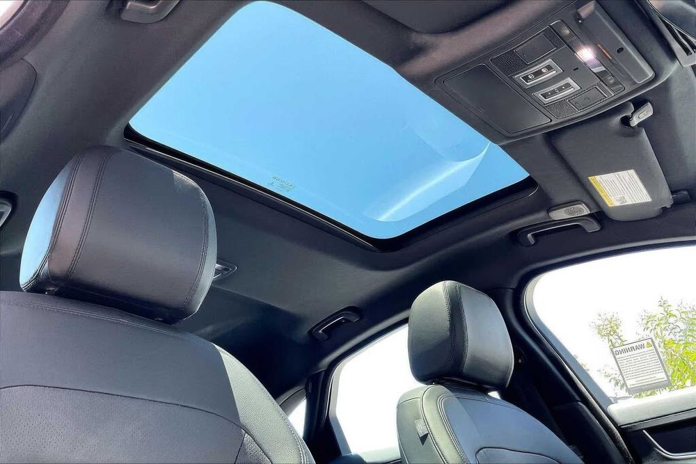 Jaguar Xf      2022