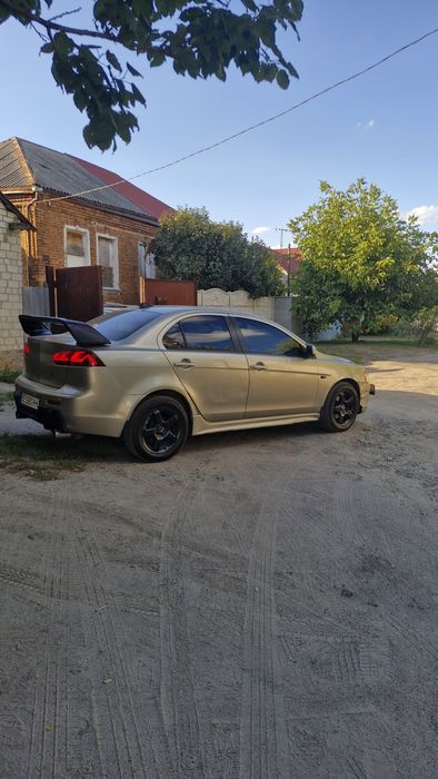 Продам Mitsubishi lancer x