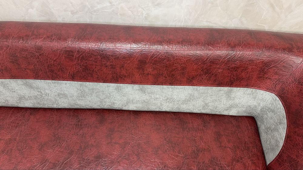 Великий диван-165  см, трохи коротший ніж попередній стан ідеал