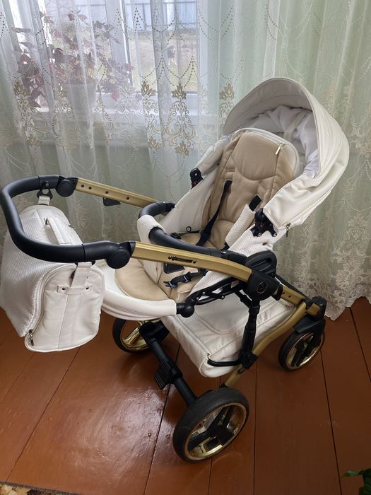 Універсальна коляска 2 в 1 Junama Diamond Mirror (Satin 06)