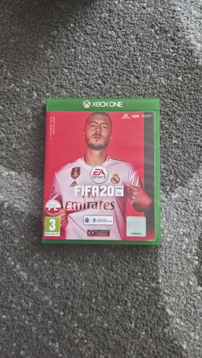 Gra FIFA 20 na xbox one