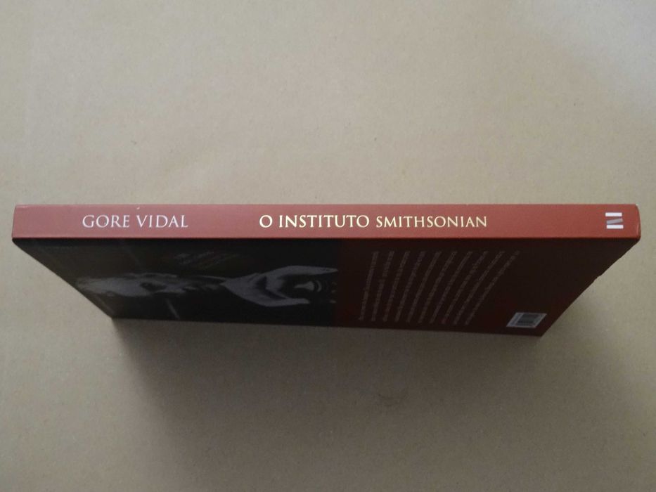 O Instituto Smithsonian de Gore Vidal