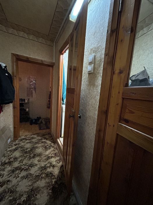 Продам или сертификат, 1комн КРУПНОГАБАРИТНУЮ квартиру на левом берегу