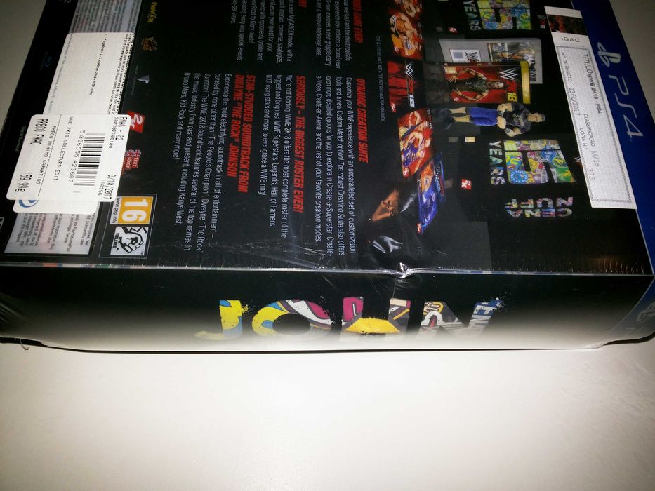 WWE Edição Especial com boneco John Cena - Jogo para PS4