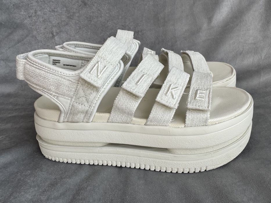 Оригінальні босоніжки Nike Icon Classic 38 розміру