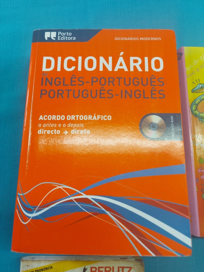 Dicionário Moderno de Inglês-Português Porto Editora / Porto