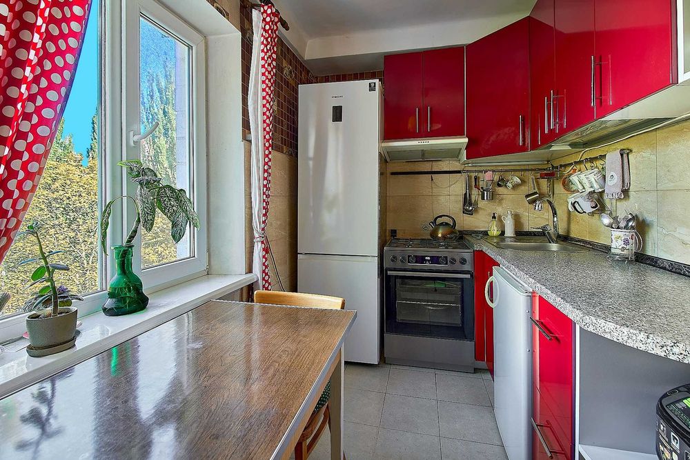 3-кімн. квартира з ремонтом. Вигідне розташування. Покотила,3в. Без%