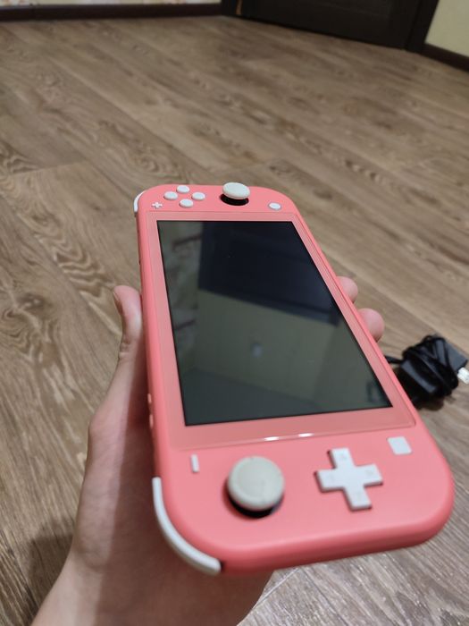 Nintendo switch lite в НОВОМУ стані + оригінальний чохол