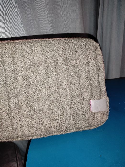 CASE LOGIC etui 14" sweterek jodełka na tablet