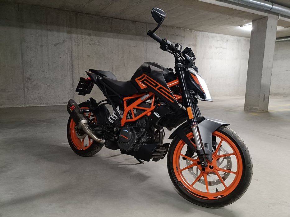 KTM Duke 125 stan idealny rok 2022 Czarna • OLX.pl