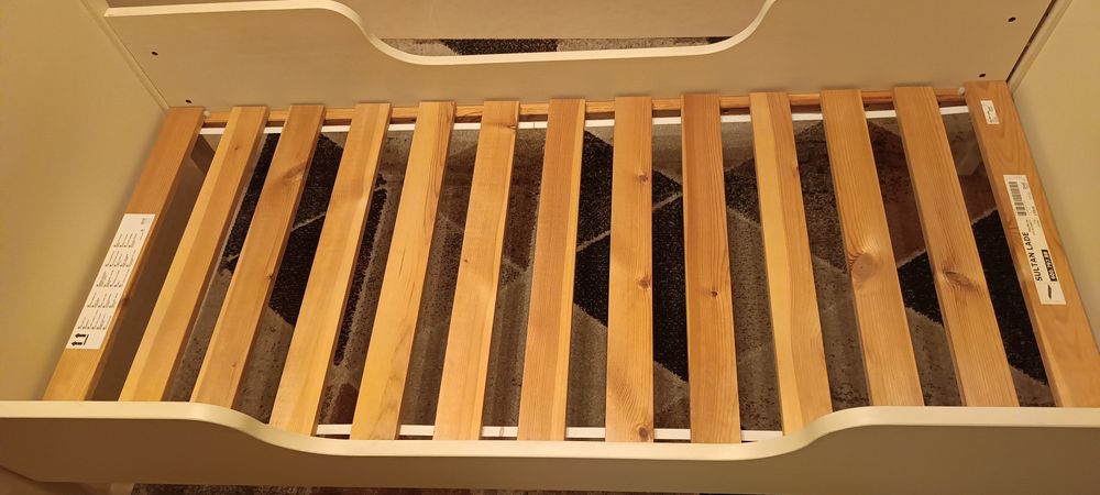 Cama criança IKEA 1,60mx0,70m