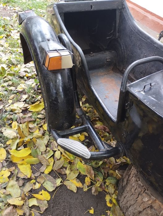 Боковий причіп коляска днепр