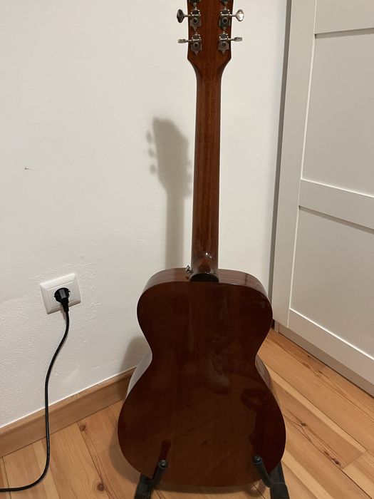 Guitarra folk Guild M-120