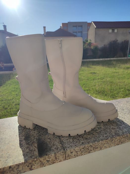 Botas Zara tamanho 37 como novas