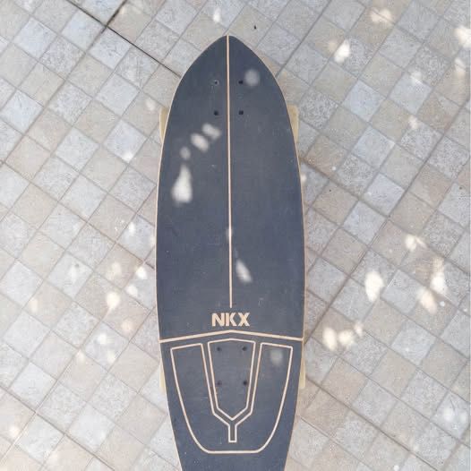 Skate NKX rosa - estilo carver
