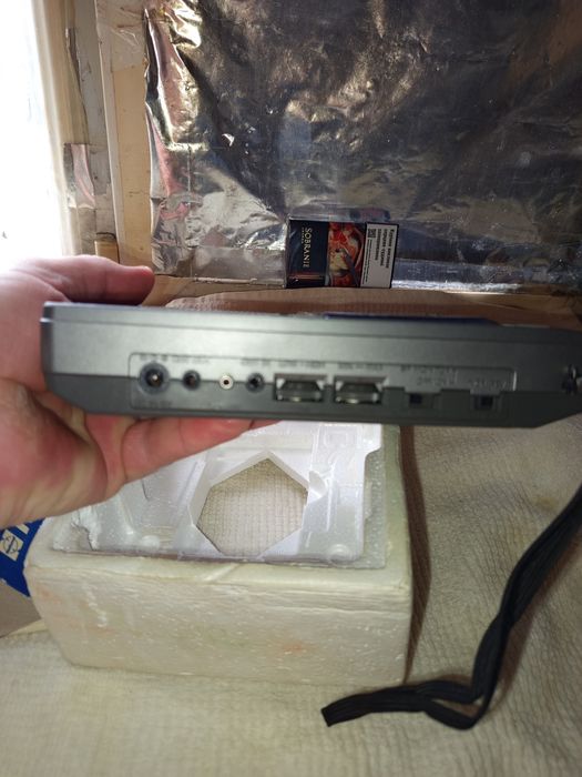 Магнитофон National Япония. Новый.