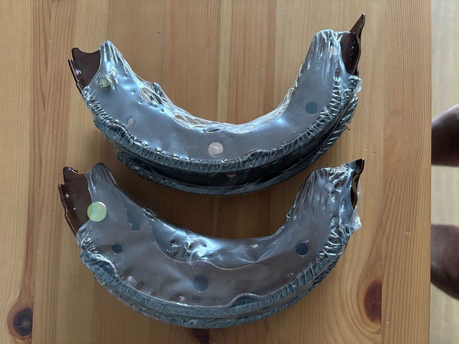 Zestaw szczęk ham. ręczn. Honda Odyssey 2003 r. Monroe