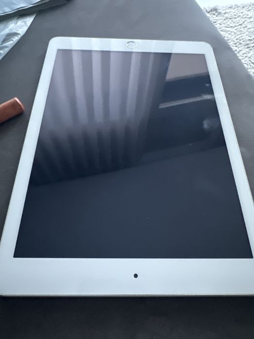 Ipad 5a geracao bom estado