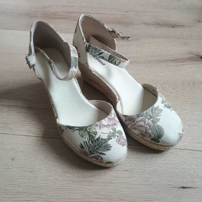Buty na koturnie 36 Deichmann