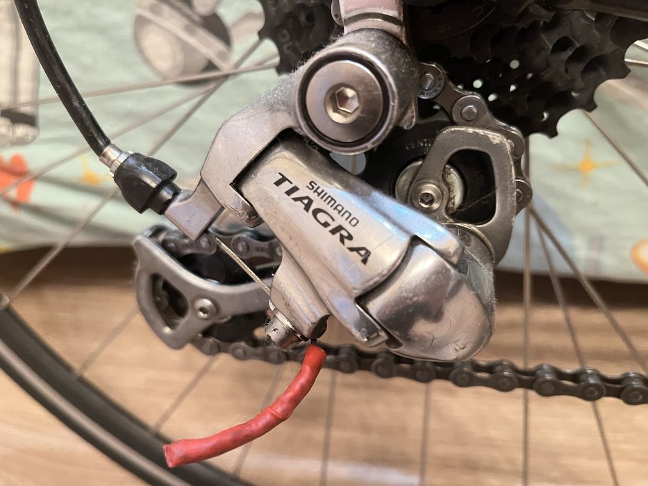 Велосипед шосейний Giant