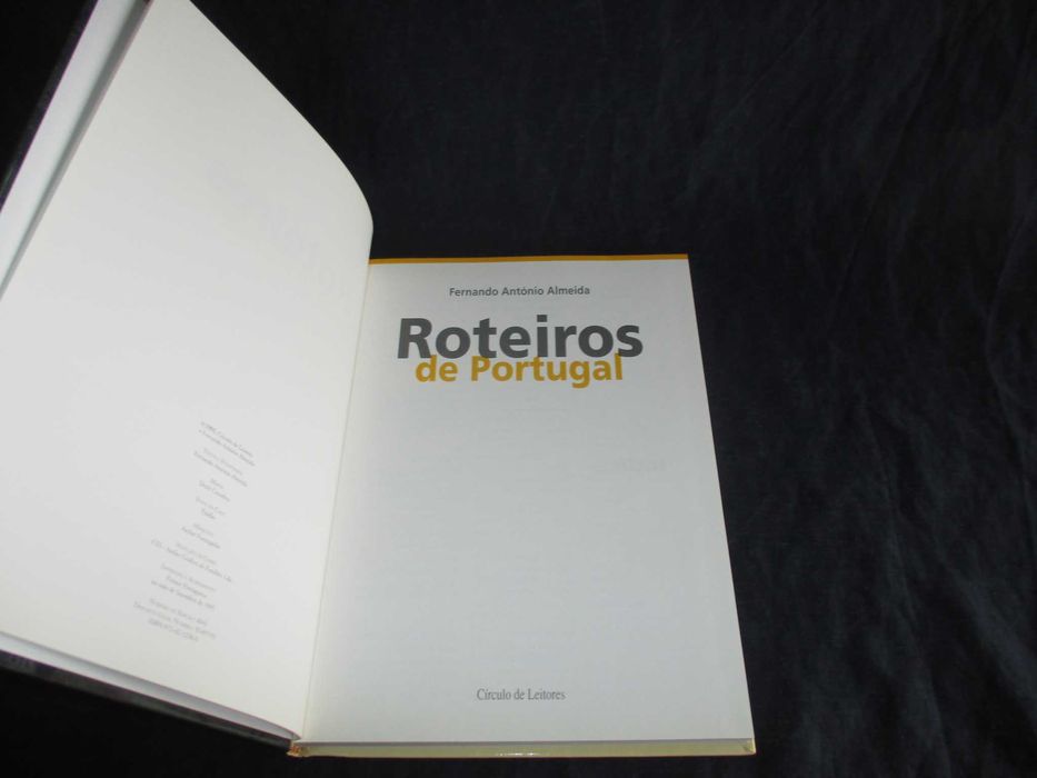 Livro Roteiros de Portugal Fernando António de Almeida