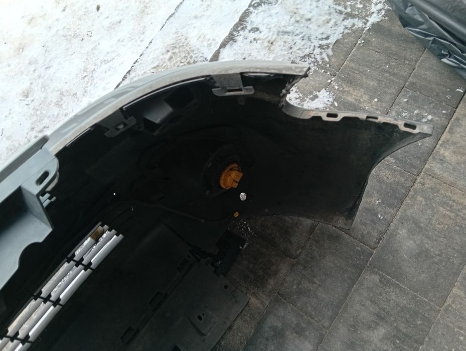 Sprzedam Zderzak przód tył Peugeot Partner kolor*KTQ*