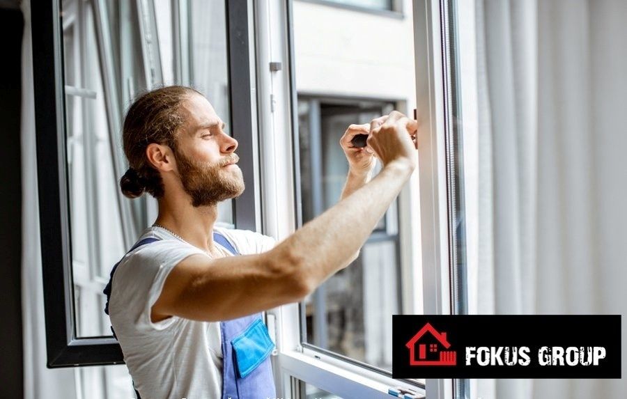 Ремонт вікон, дверей та склопакетів.