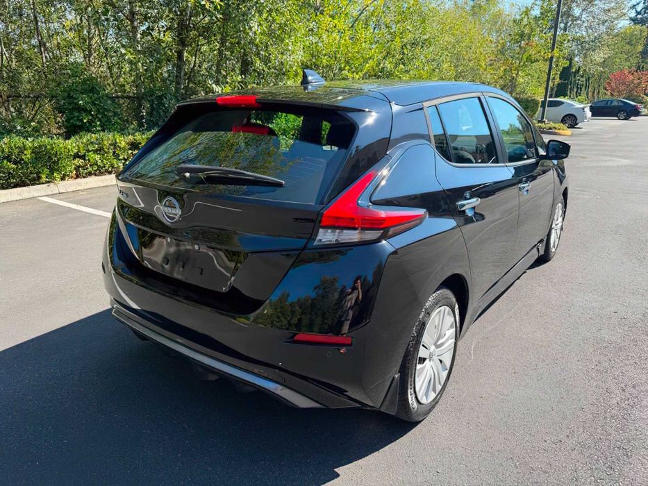 Nissan Leaf Plus      2023