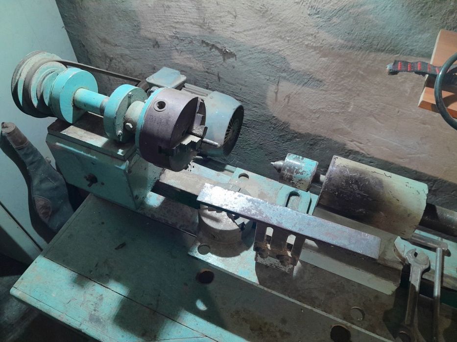 Продам токарный верстат