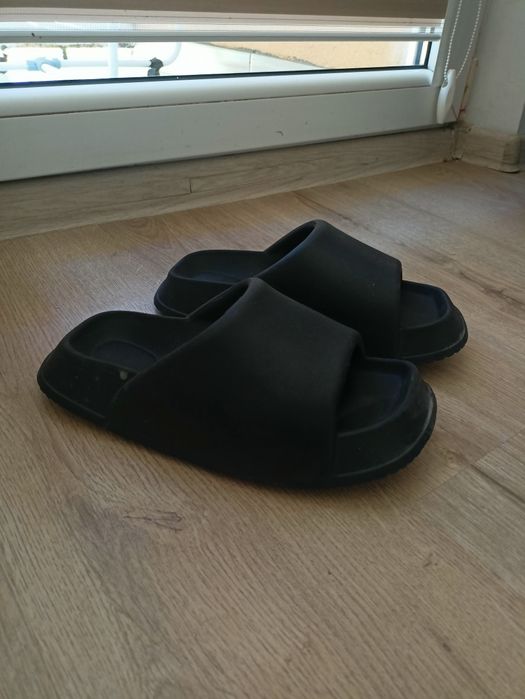 Klapki piankowe r.36