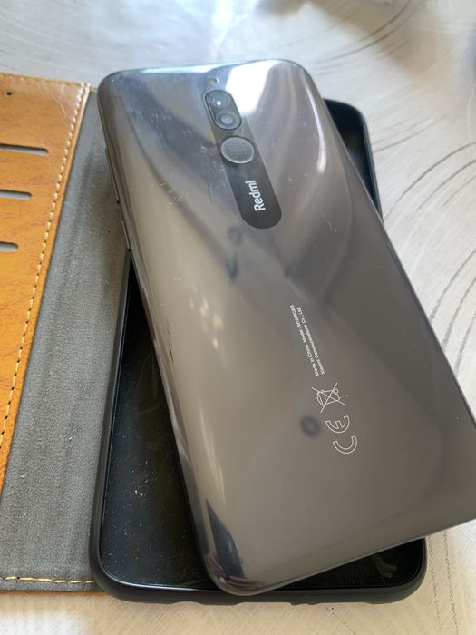 Redmi 8 .3/32  вісім ядер
