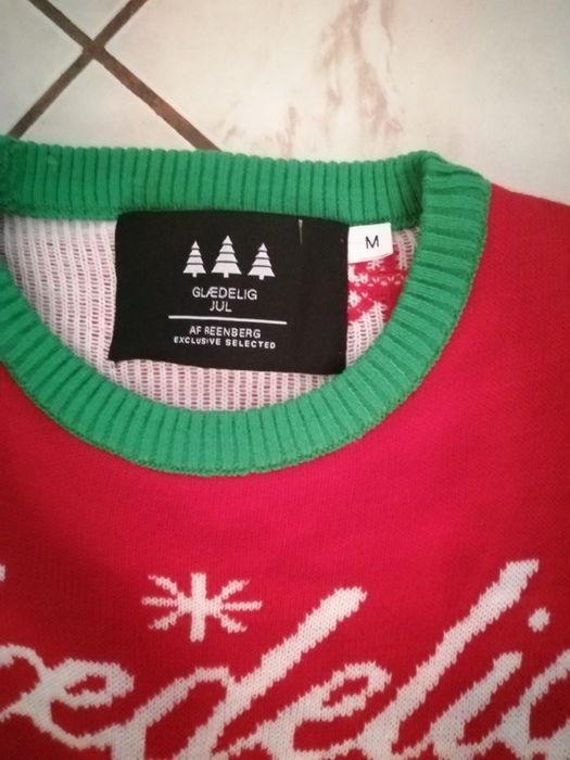 Sweter świąteczny. M. Jak nowy