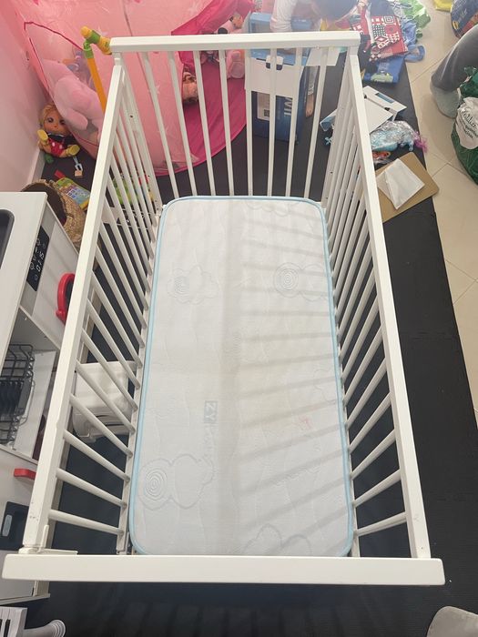 Cama de grade e Colchao Ortopédico