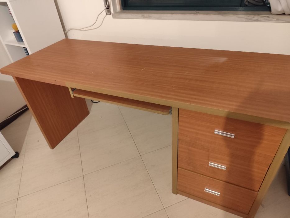 Mesa de escritório
