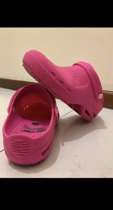 Crocs hospitalares N 35