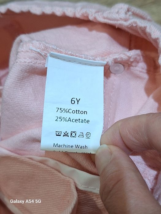 Джинсы  розовые 5-6 лет