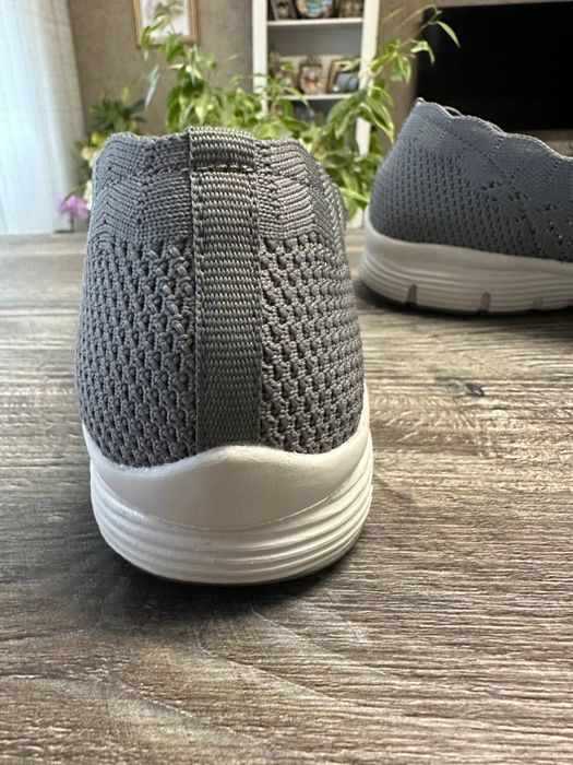 Жіночі сліпони-мокасини Scketchers сірі