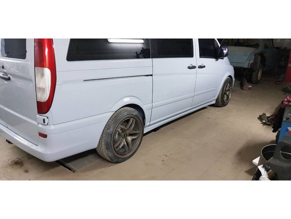 Mercedes Vito W639 Бокові пороги Exclusive (під фарбування) L1-L2