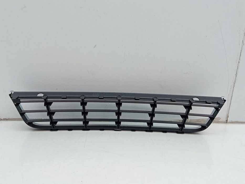 Grelha frente VOLKSWAGEN Passat Variant (3C5)