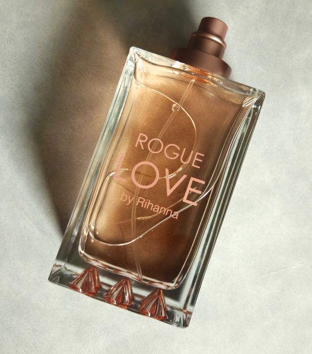 Rihanna Rogue Love by Rihanna EDP 125 ml unikat