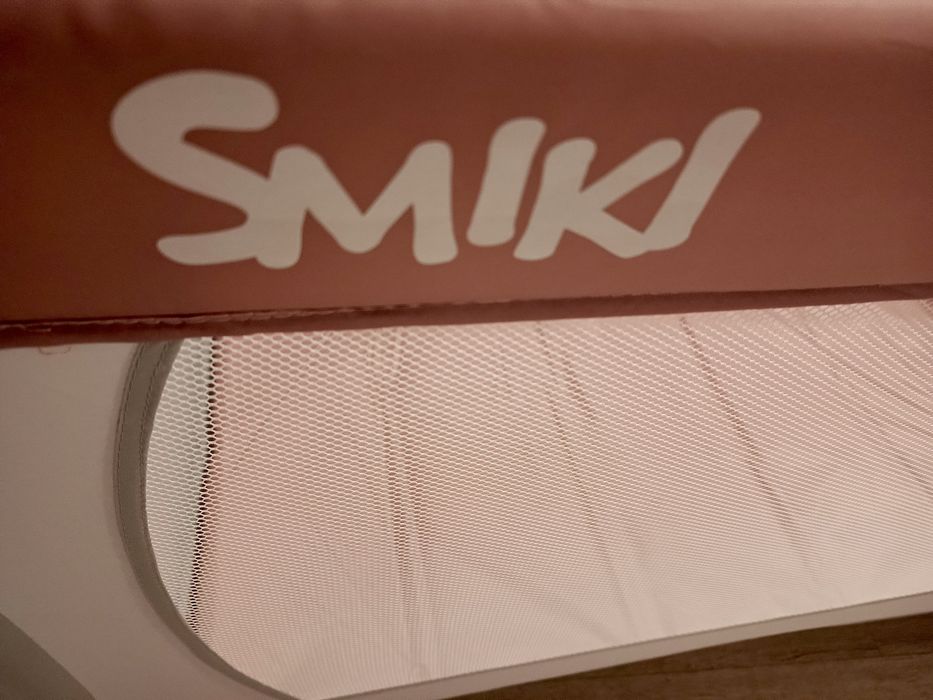 Smiki, łóżeczko turystyczne, szaro-różowe