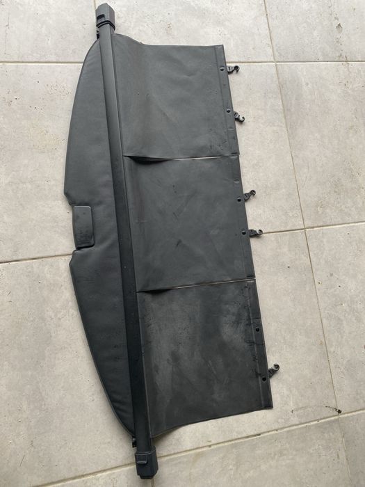Roleta bagażnika toyota corolla verso