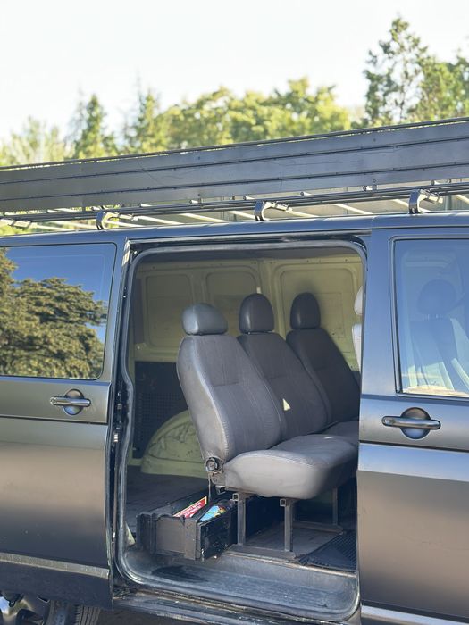 Volkswagen Transporter 5 покоління/2.0 дизель/механіка